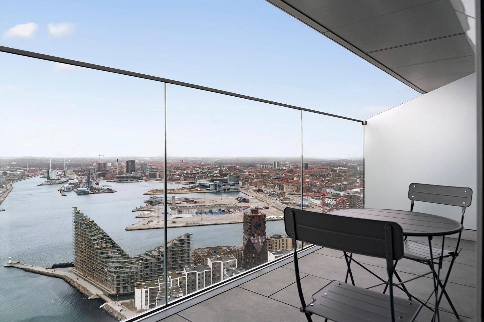 Penthouse Paradise On 39Th Floor Lägenhet Århus Exteriör bild
